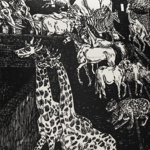 Prada AW/16 Animal Kingdom Nero & Avorio Tessuto Suitcase - Picture 10 of 16